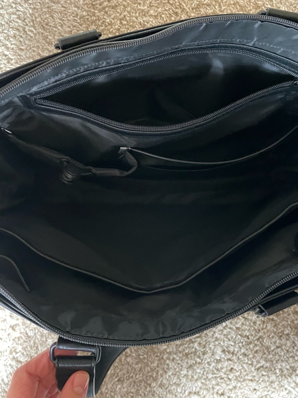 NWOT Beis bag - Picture 8 of 9